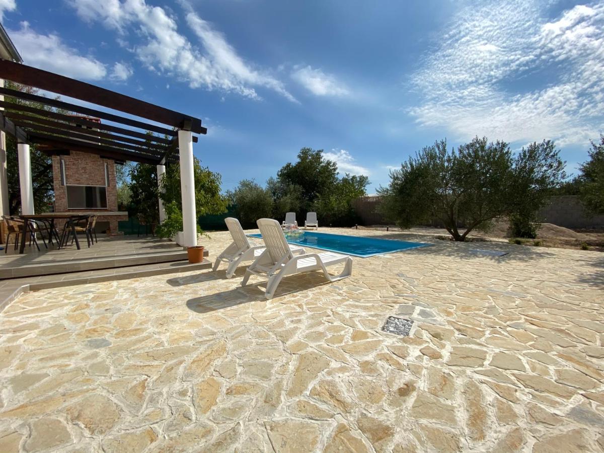 Villa Bubica- Cozy Holiday Home In Rural Area With Pool Stankovci  Extérieur photo